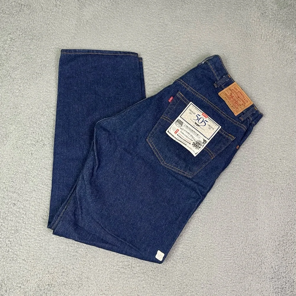 Vintage 80s Levi’s 505 jeans